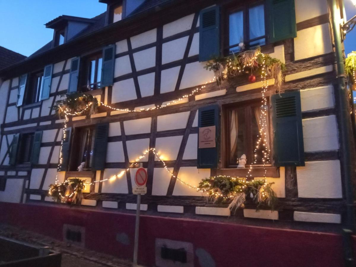 Gites Aux Fines Bulles D'Alsace Spa Privatif En Supplement Bergheim Exterior photo